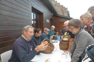 Détermination des champignons récoltés lors de la sortie par Alain Diruit, Olivier Chabrerie et Noel Vandevoorde (SLNP)